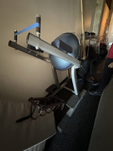 Load image into Gallery viewer, Life Fitness Signature Series BOSU Leg Raise