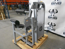 Load image into Gallery viewer, Life Fitness Pro2 SE Back Extension  Commercial Gym Equipment