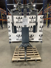 Load image into Gallery viewer, Life Fitness Signature Series 15 Piece Commercial Gym Circuit