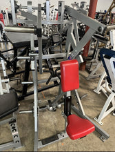 Load image into Gallery viewer, Hammer Strength Plate Load Iso Lateral Low Row Commercial Gym Equipment