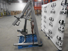 Load image into Gallery viewer, Life Fitness Signature Series Plate Load Incline Chest Press