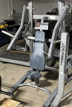 Load image into Gallery viewer, Life Fitness Signature Series Plate Load Incline Chest Press