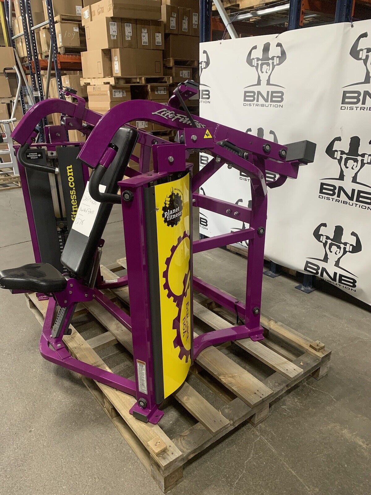 Planet fitness hammer strength hotsell