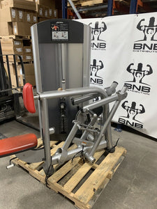 Life Fitness Signature Series Row / Rear Delt - Commercial Gym Equipment