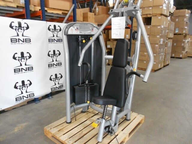 Magnum Fitness Biangular Converging Chest Press Commercial Gym Equipment