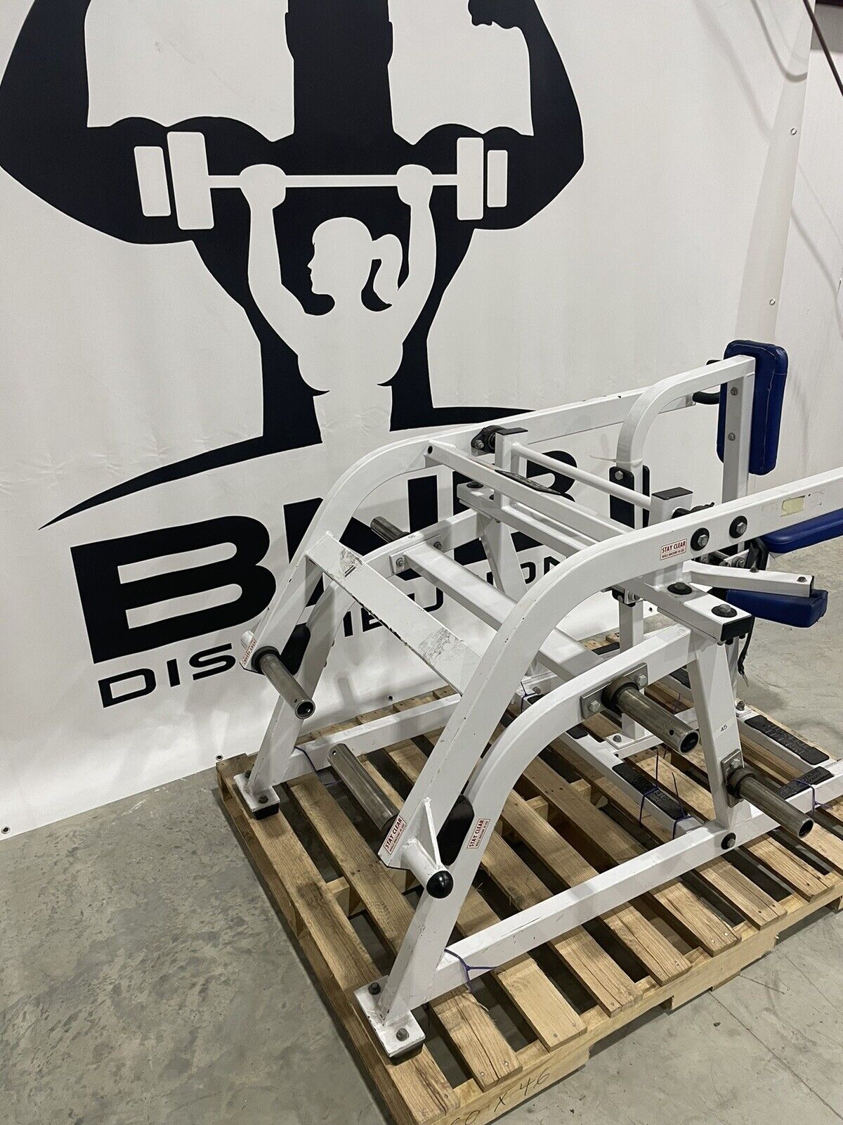 Hammer strength dip machine hot sale