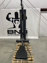 Load image into Gallery viewer, Matrix Lat Pulldown / Low Row Combo