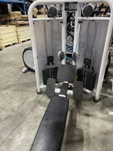 Load image into Gallery viewer, Hammer Strength / Life Fitness Commercial Gym Strength Circuit