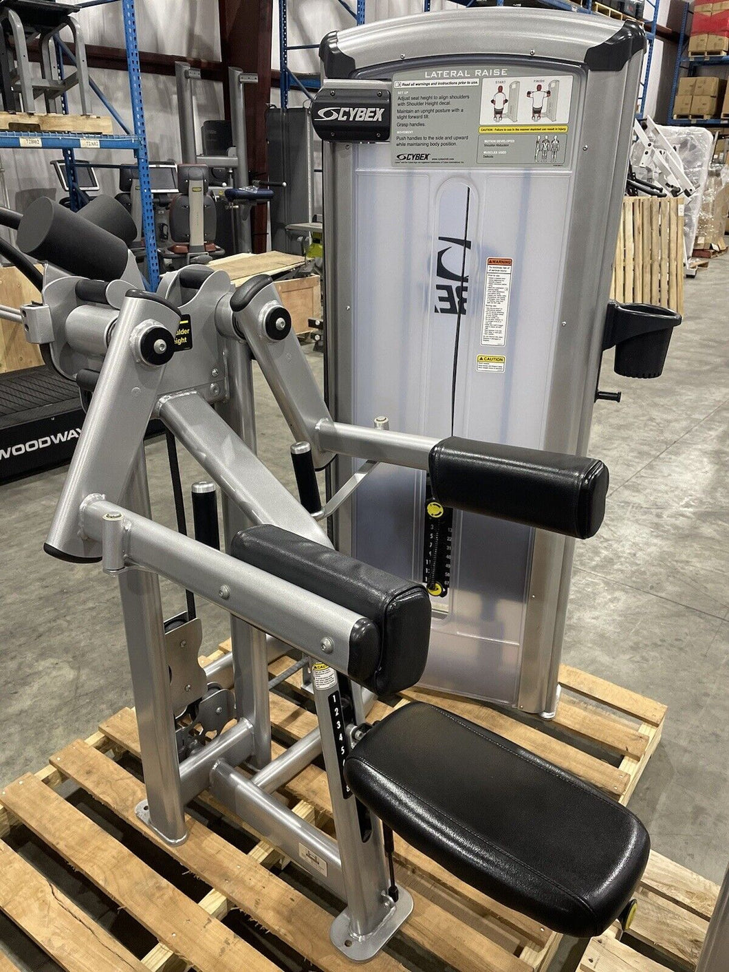 cybex vr3 abdominal Cybex VR3 Lateral Raise – BNB Supplements