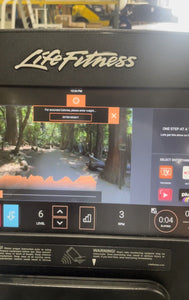 Life Fitness Discover SE3 Total Body Arc Trainer