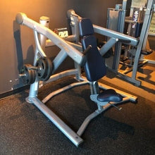 Load image into Gallery viewer, Life Fitness Signature Series Plate-Loaded Iso-Lateral Shoulder Press