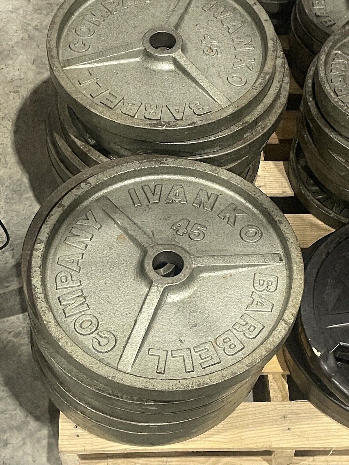 Ivanko Olympic Steel Plates (1,490 lbs) – BNB Supplements