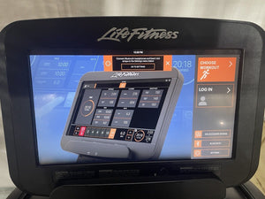 Life Fitness Discover 95T Elevation Treadmill with SE3 Console