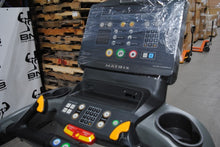 Load image into Gallery viewer, Matrix T5x Treadmill