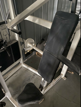 Load image into Gallery viewer, Cybex VR2 Dual Axis Incline Chest Press